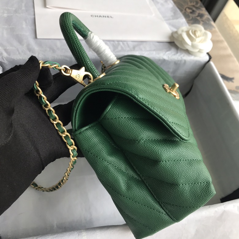 A92990, Small Flap Bag with Top Handle, CHANEL Handbags, Caviar, Grained Calfskin, Lizard & Gold-Tone Metal