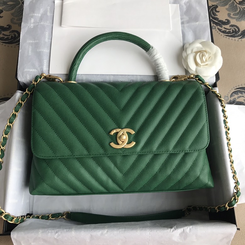 A92991, Flap Bag with Top Handle, CHANEL Handbags, Caviar, Grained Calfskin, Lizard & Gold-Tone Metal