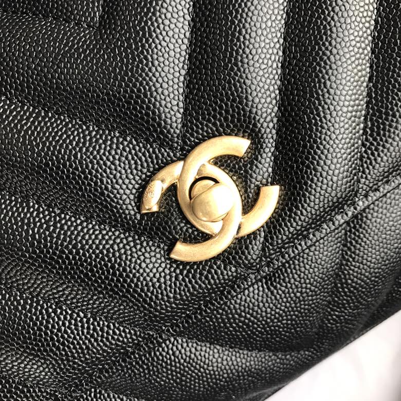 A92990, Small Flap Bag with Top Handle, CHANEL Handbags, Caviar, Grained Calfskin, Lizard & Gold-Tone Metal