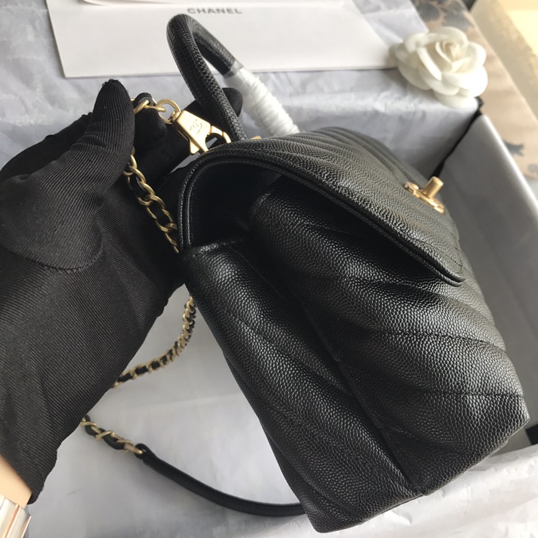 A92990, Small Flap Bag with Top Handle, CHANEL Handbags, Caviar, Grained Calfskin, Lizard & Gold-Tone Metal
