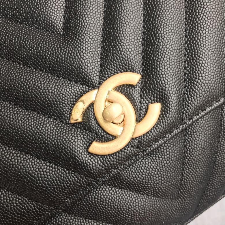 A92991, Flap Bag with Top Handle, CHANEL Handbags, Caviar, Grained Calfskin, Lizard & Gold-Tone Metal