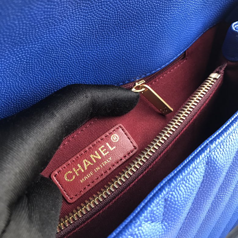 A92991, Flap Bag with Top Handle, CHANEL Handbags, Caviar, Grained Calfskin, Lizard & Gold-Tone Metal