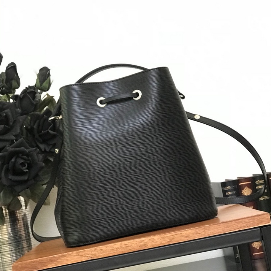M54366, NÉONOÉ, Louis Vuitton LV