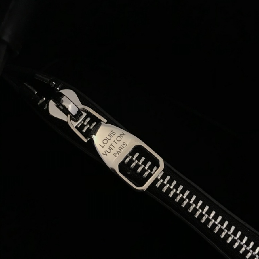 M54366, NÉONOÉ, Louis Vuitton LV
