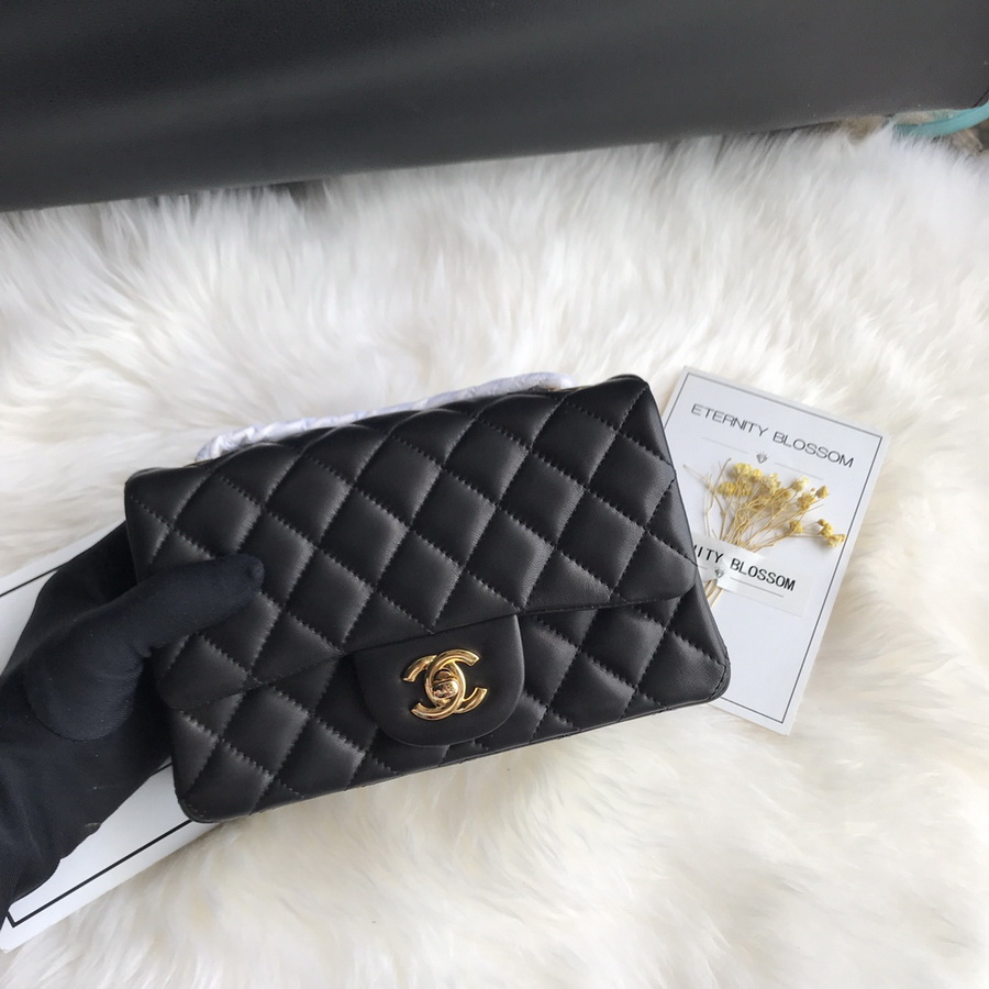 A01116, CHANEL CLASSIC HANDBAG & CROSS BODY BAG, LAMBSKIN