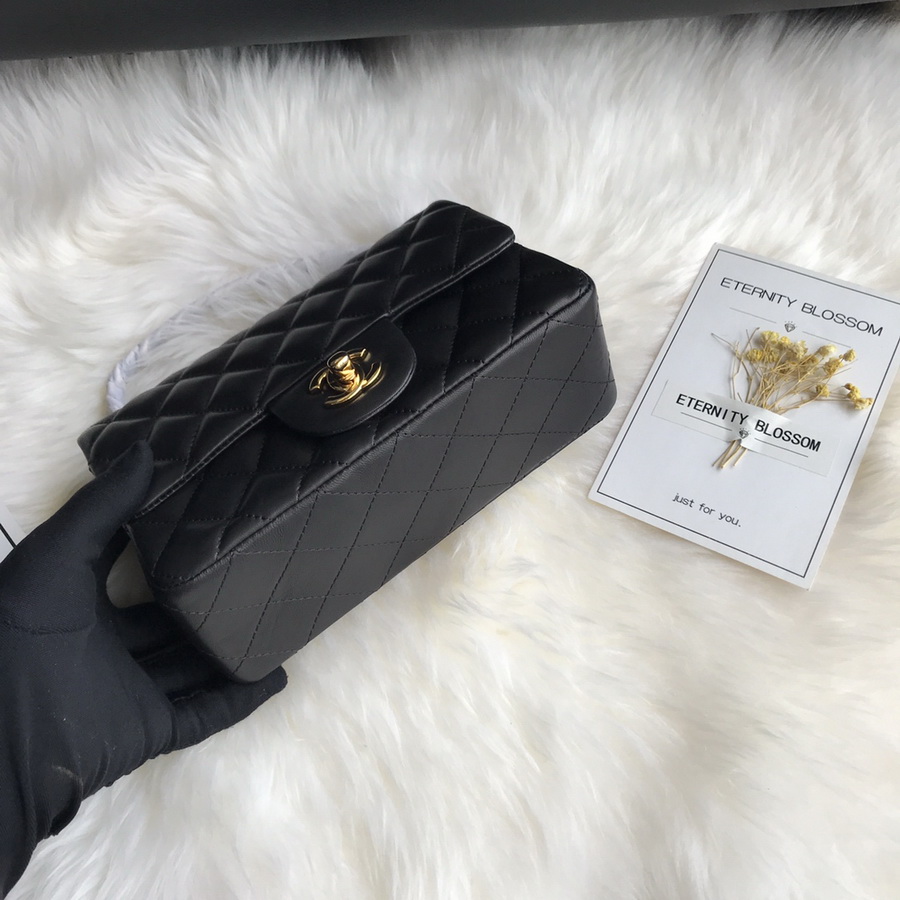 A01116, CHANEL CLASSIC HANDBAG & CROSS BODY BAG, LAMBSKIN