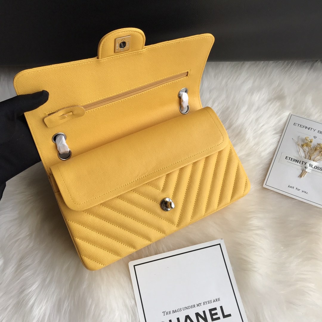 A01112, Classic Handbag, Chanel handbag, Grained Calfskin / caviar