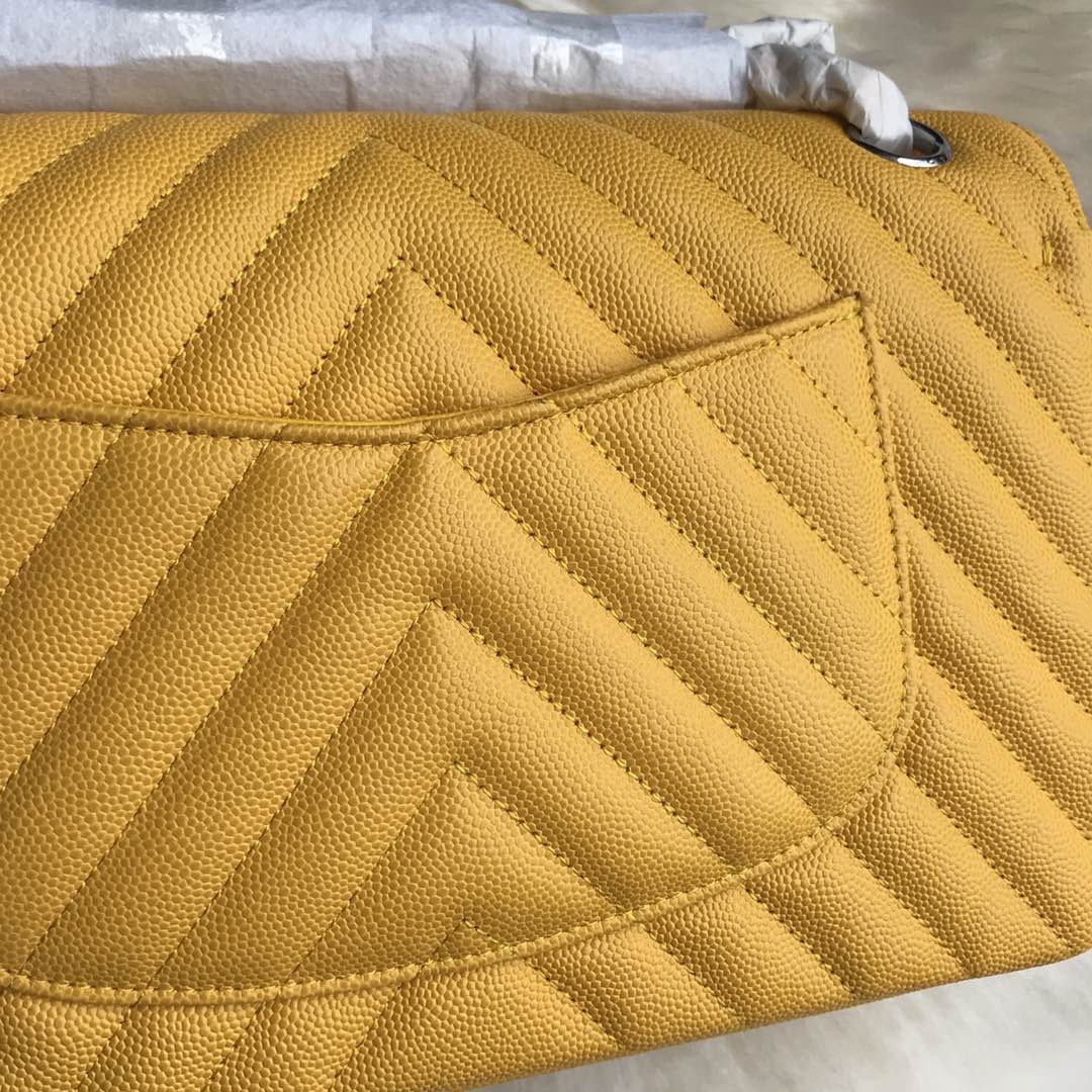 A01112, Classic Handbag, Chanel handbag, Grained Calfskin / caviar