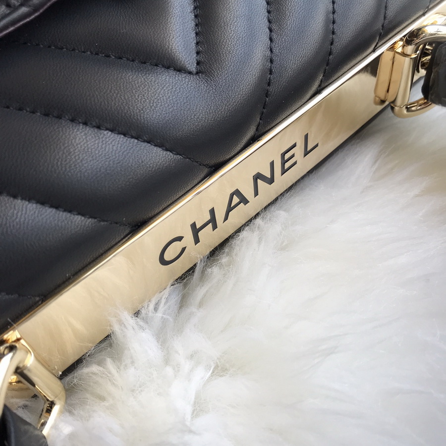 A92236, Small Flap Bag with Top Handle, CHANEL HANDBAG, 25CM