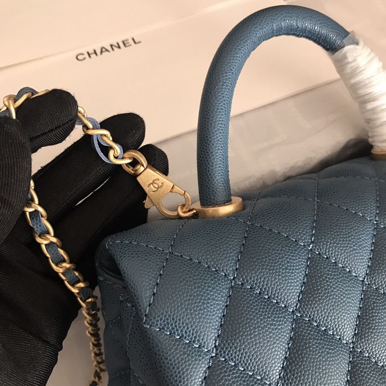 A92990, Small Flap Bag with Top Handle, CHANEL Handbags, Caviar, Grained Calfskin, Lizard & Gold-Tone Metal
