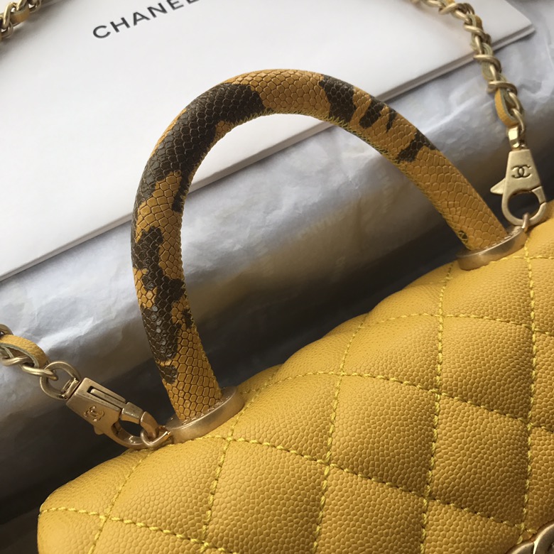 A92990, Small Flap Bag with Top Handle, CHANEL Handbags, Caviar, Grained Calfskin, Lizard & Gold-Tone Metal