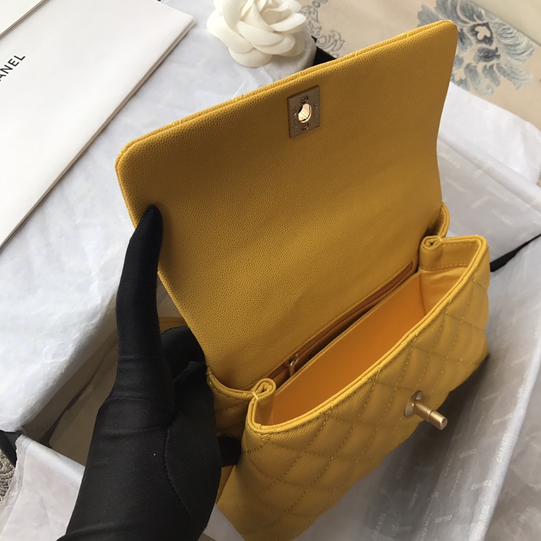 A92990, Small Flap Bag with Top Handle, CHANEL Handbags, Caviar, Grained Calfskin, Lizard & Gold-Tone Metal