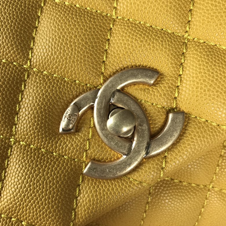 A92991, Flap Bag with Top Handle, CHANEL Handbags, Caviar, Grained Calfskin, Lizard & Gold-Tone Metal