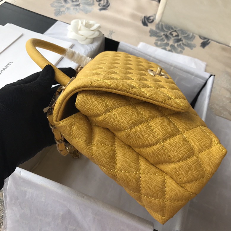 A92991, Flap Bag with Top Handle, CHANEL Handbags, Caviar, Grained Calfskin, Lizard & Gold-Tone Metal