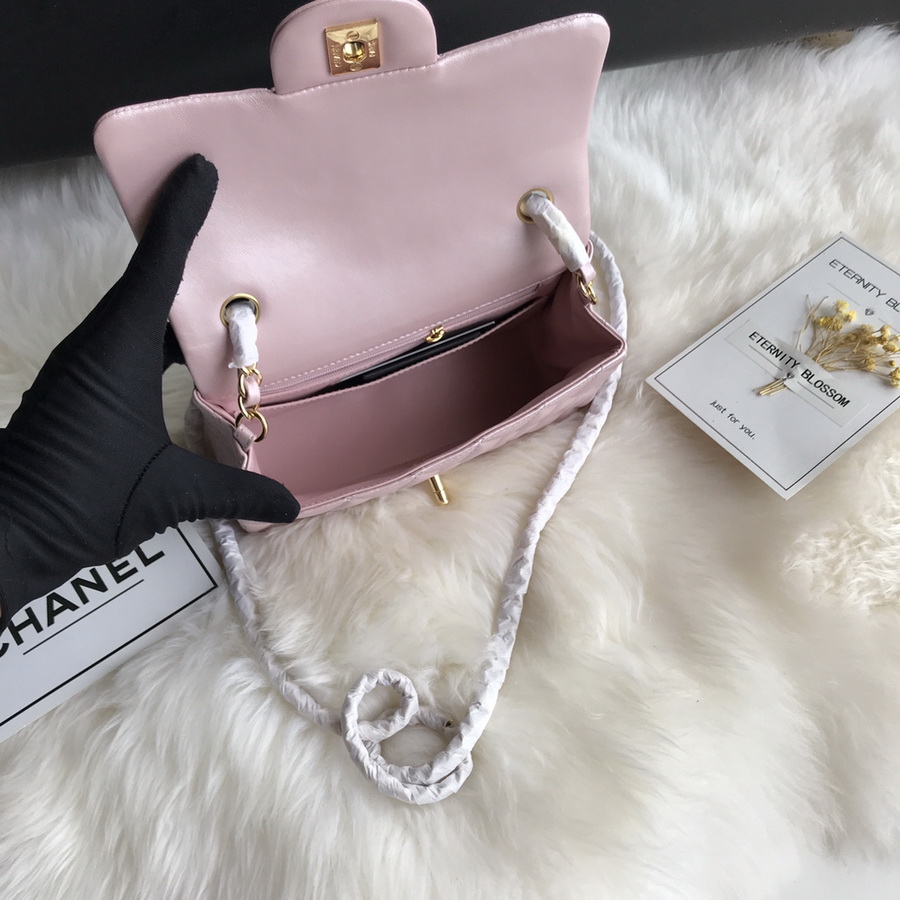 A01116, Classic Handbag, Chanel handbag, Lambskin