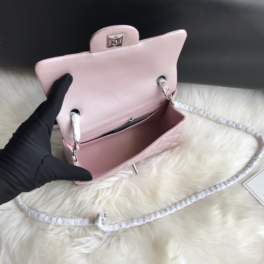 A01116, Classic Handbag, Chanel handbag, Lambskin