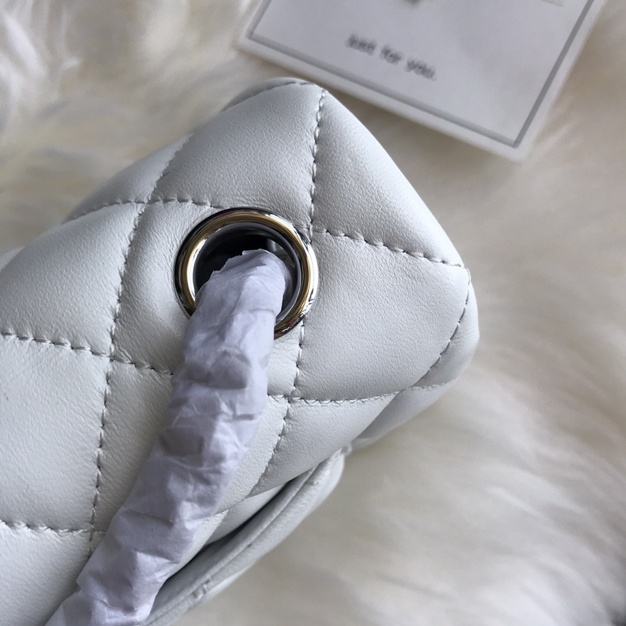 A01116, Classic Handbag, Chanel handbag, Lambskin