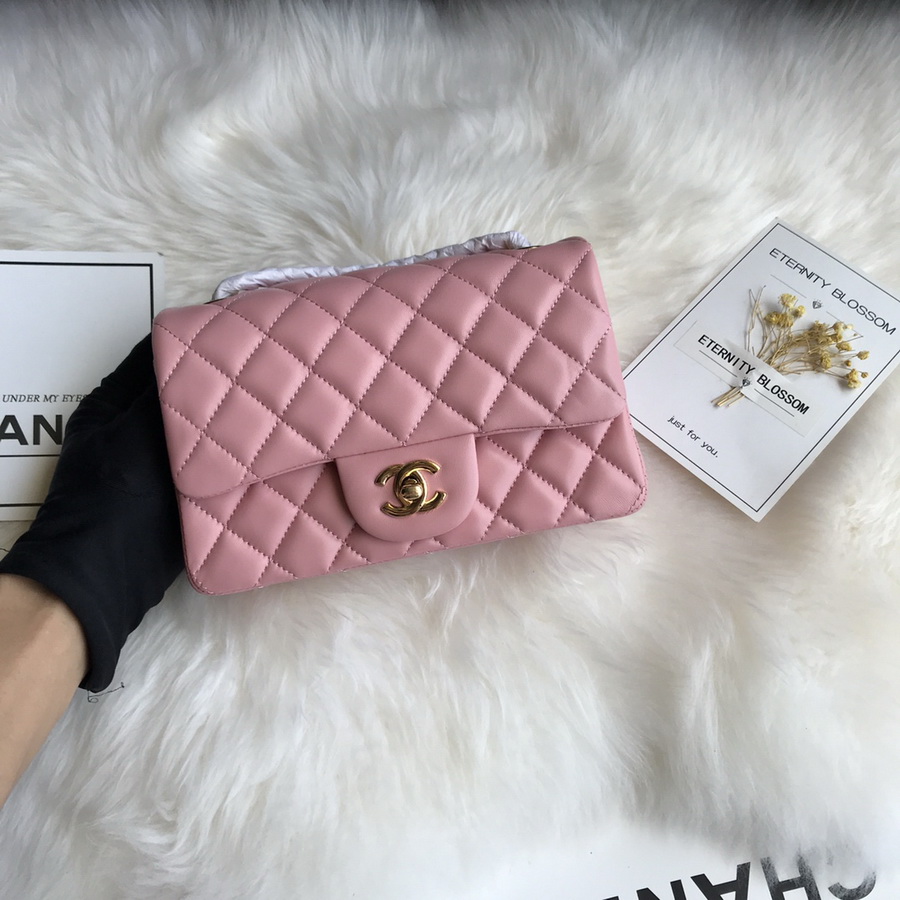 A01116, Classic Handbag, Chanel handbag, Lambskin