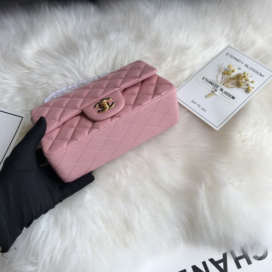A01116, Classic Handbag, Chanel handbag, Lambskin