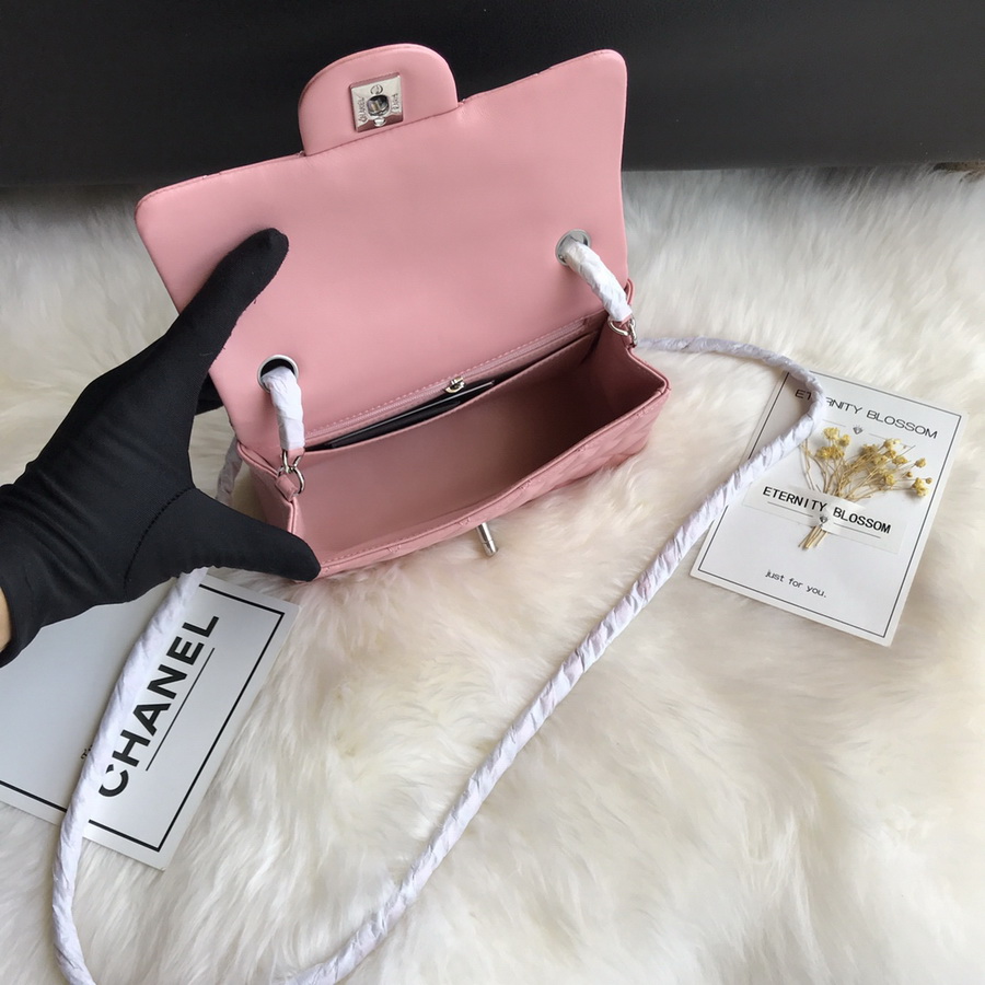 A01116, Classic Handbag, Chanel handbag, Lambskin