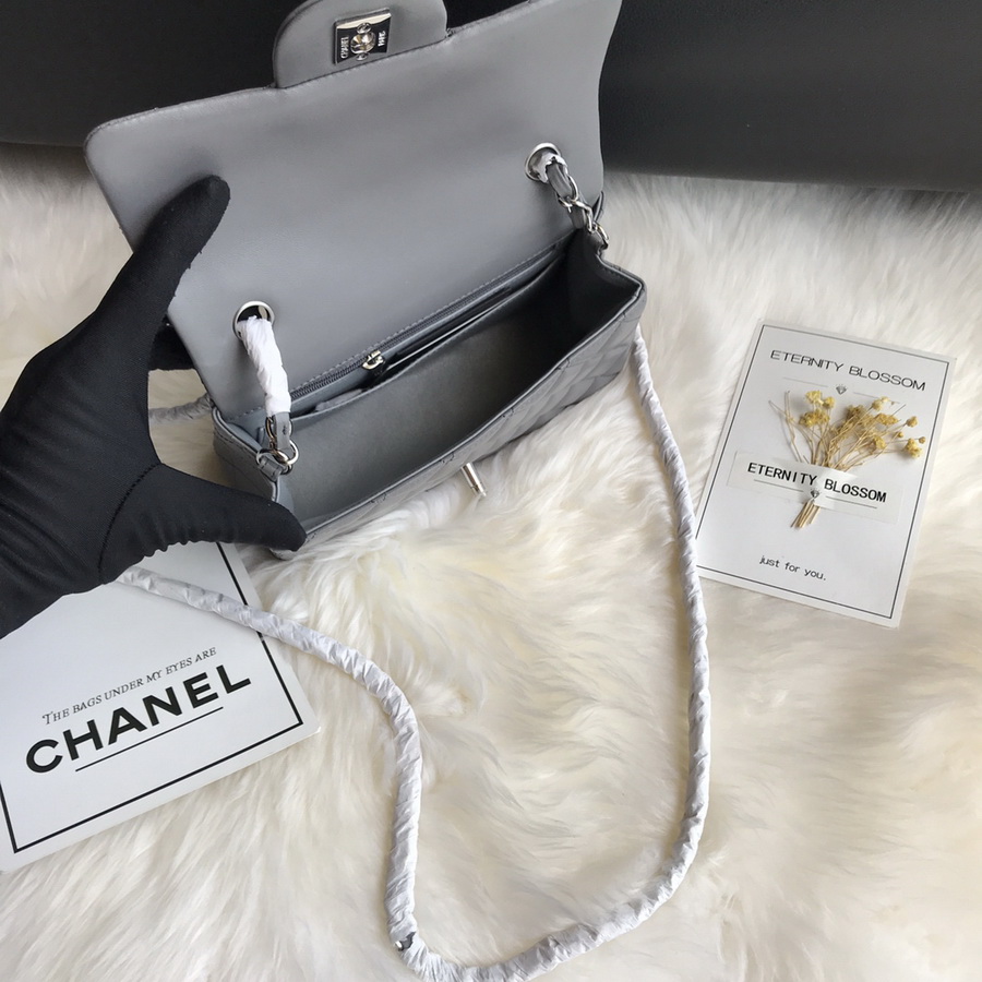 A01116, Classic Handbag, Chanel handbag, Lambskin