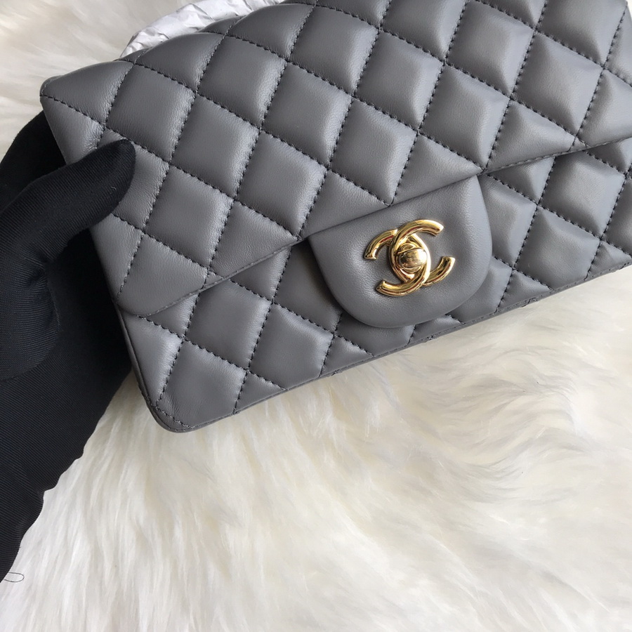 A01116, Classic Handbag, Chanel handbag, Lambskin