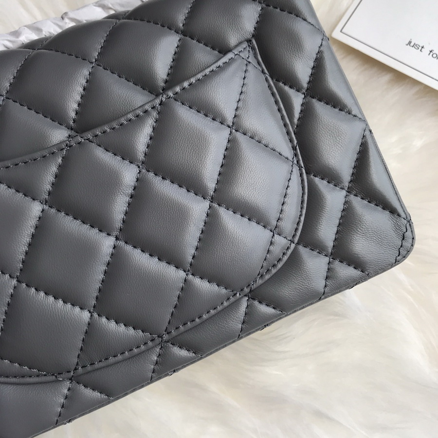 A01116, Classic Handbag, Chanel handbag, Lambskin