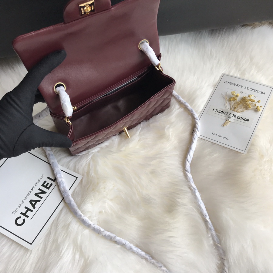A01116, Classic Handbag, Chanel handbag, Lambskin
