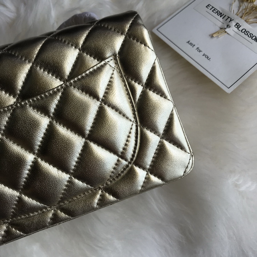 A01116, Classic Handbag, Chanel handbag, Lambskin