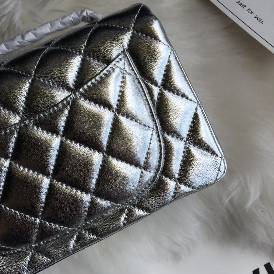 A01116, Classic Handbag, Chanel handbag, Lambskin