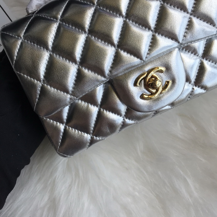 A01116, Classic Handbag, Chanel handbag, Lambskin