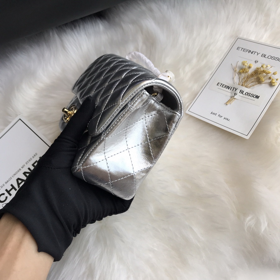 A01116, Classic Handbag, Chanel handbag, Lambskin