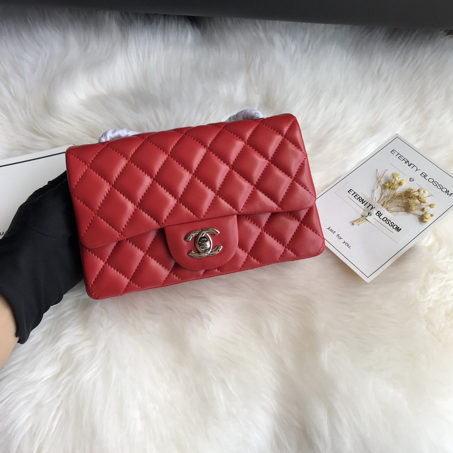 A01116, Classic Handbag, Chanel handbag, Lambskin