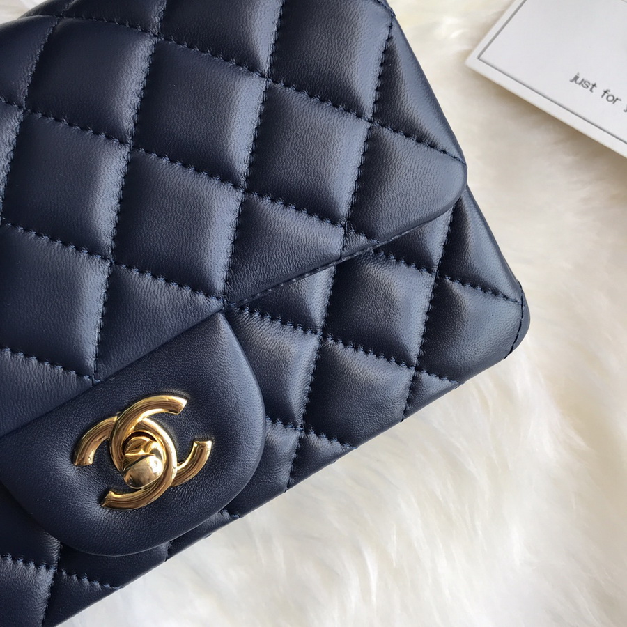 A01116, Classic Handbag, Chanel handbag, Lambskin