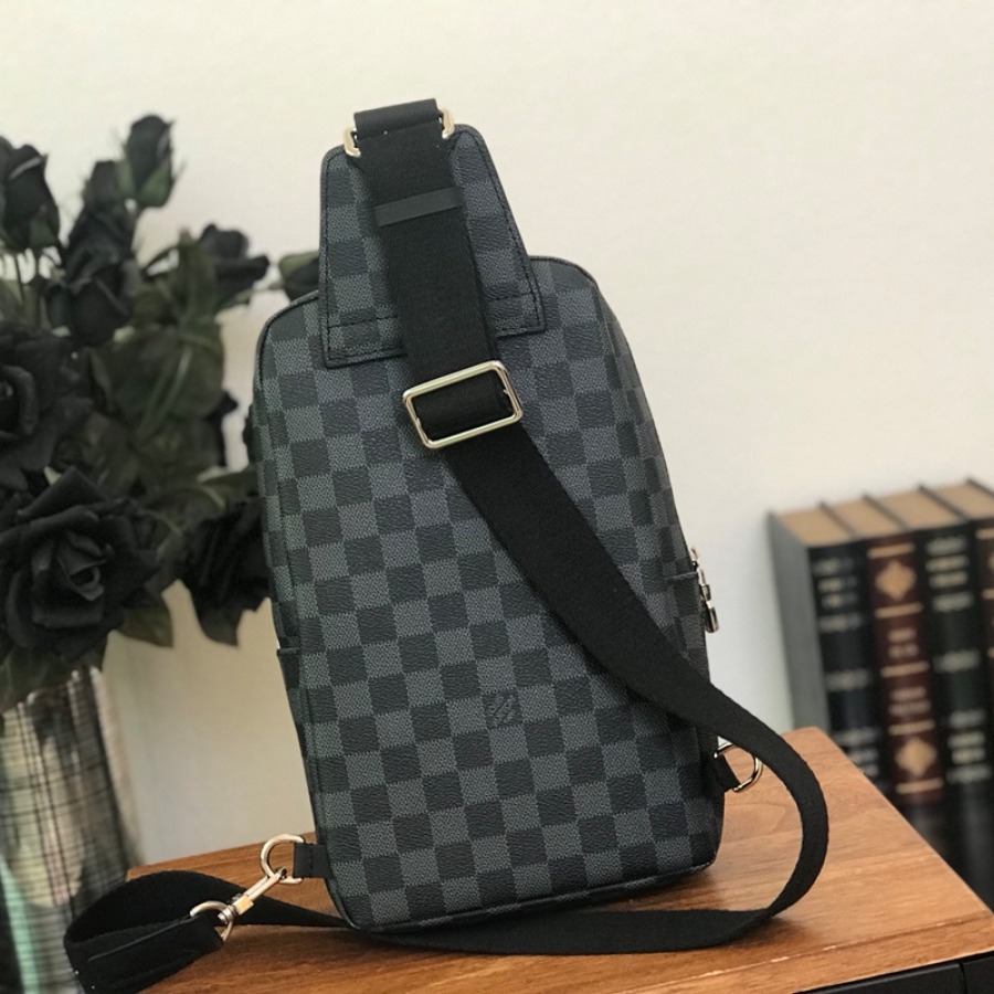  N41719, AVENUE SLING BAG, LOUIS VUITTON LV