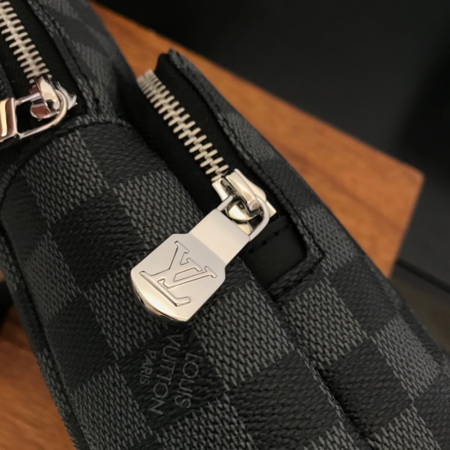 N41719, AVENUE SLING BAG, LOUIS VUITTON LV