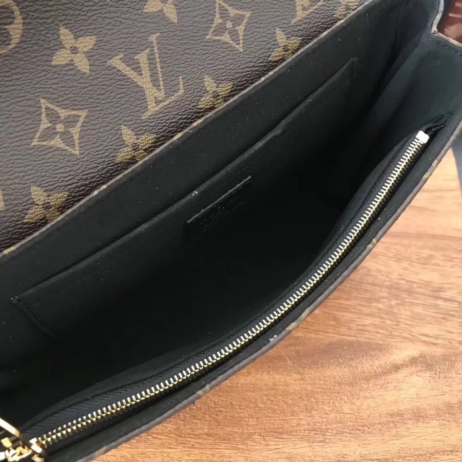 M43714, SAINT PLACIDE, Louis Vuitton LV Handbag Cross body bags