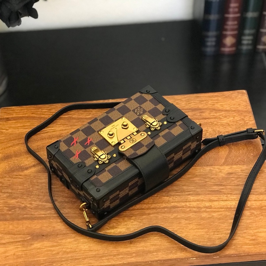 N40273, PETITE MALLE, Louis Vuitton LV Handbag Cross body bags