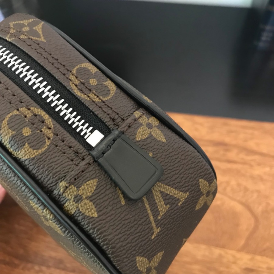 M47507, TOILETRY BAG PM, LOUIS VUITTON LV HANDBAG