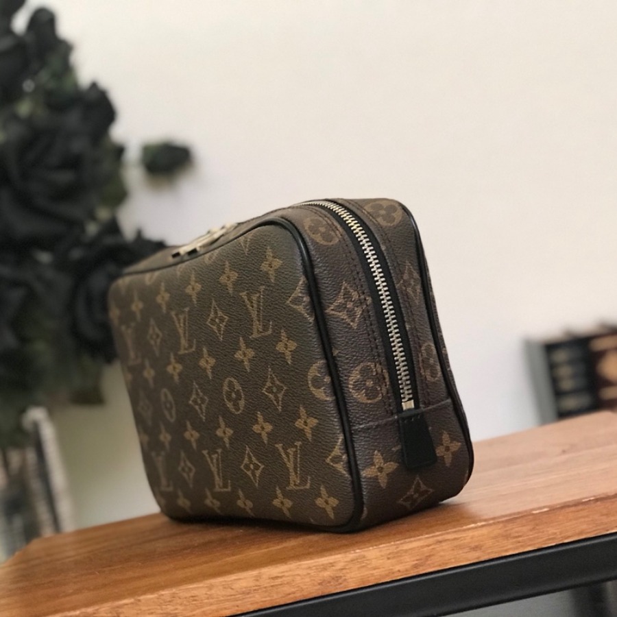 M47506, TOILETRY BAG GM, LOUIS VUITTON LV HANDBAG