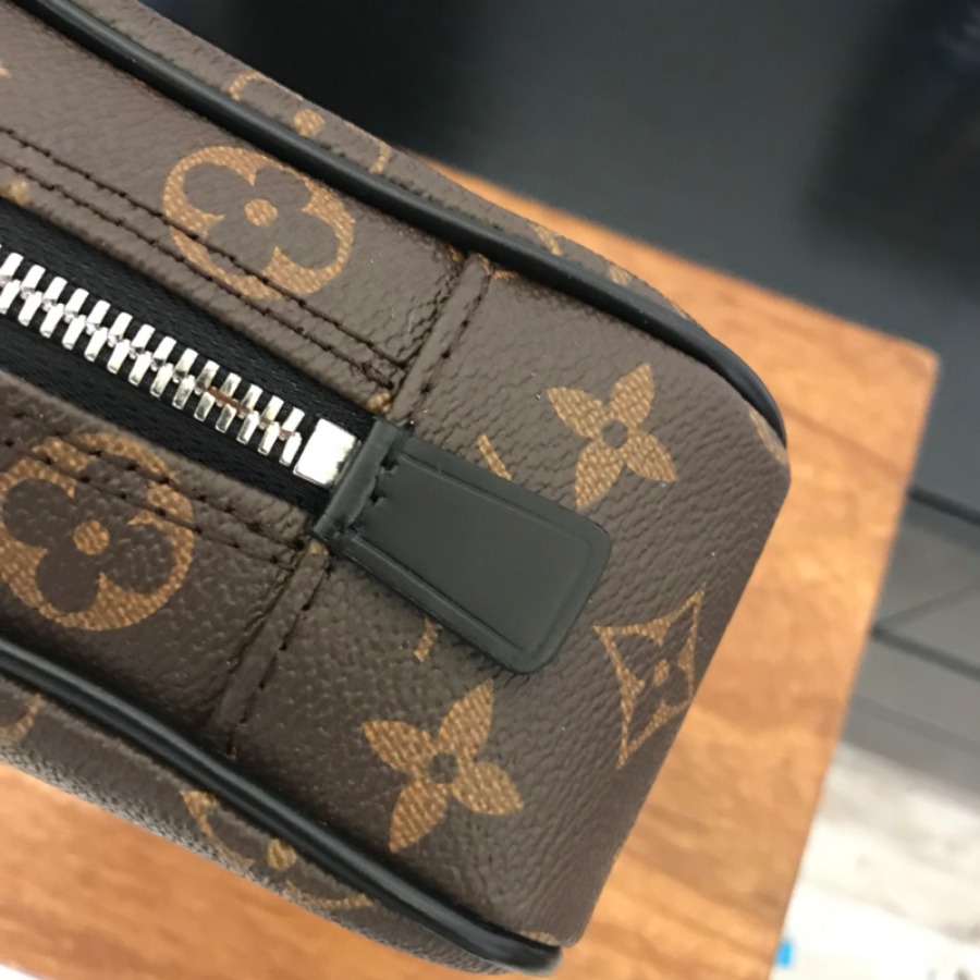M47506, TOILETRY BAG GM, LOUIS VUITTON LV HANDBAG
