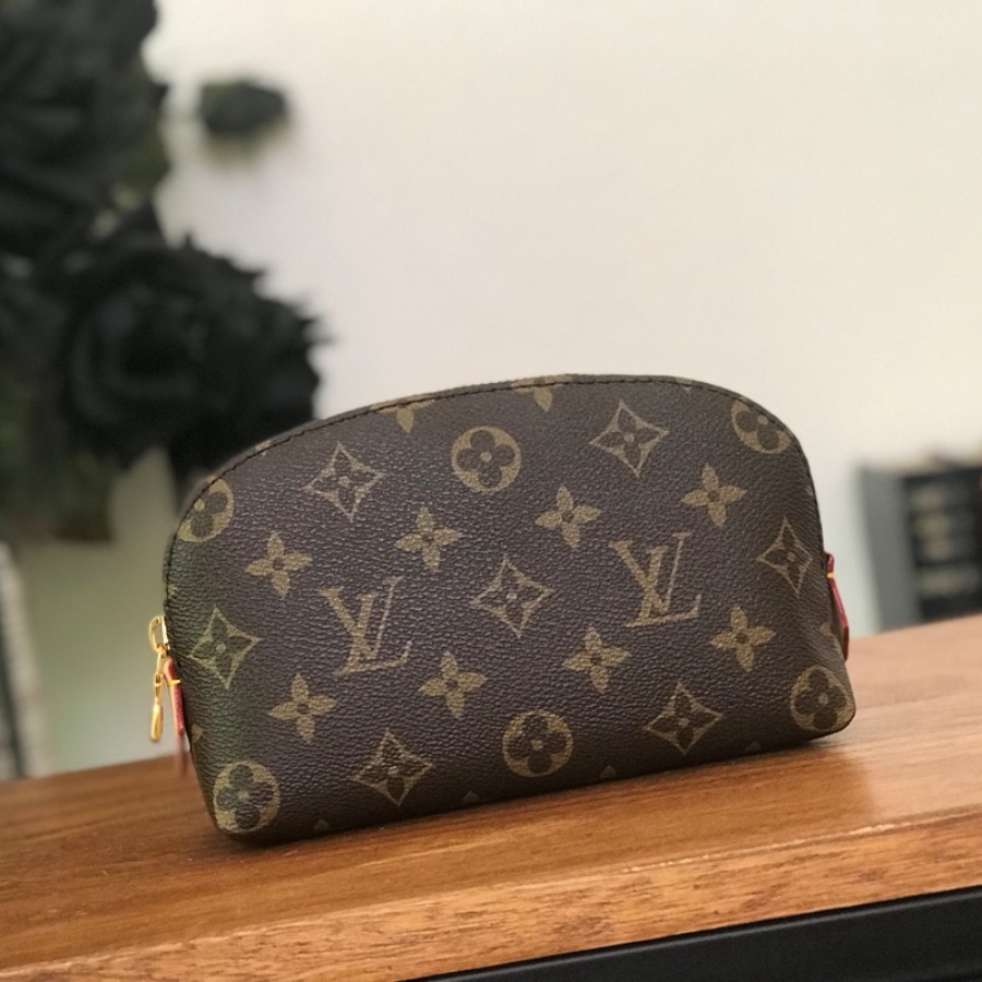 M47515,  COSMETIC POUCH, LOUIS VUITTON LV