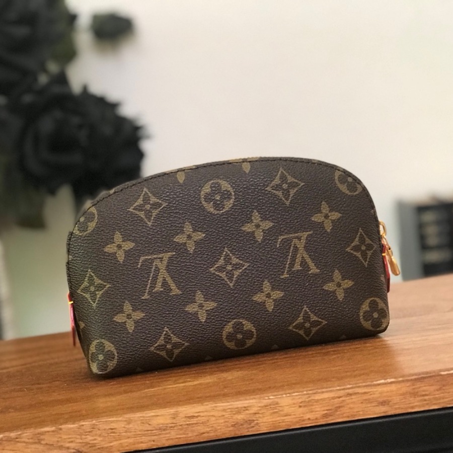 M47515,  COSMETIC POUCH, LOUIS VUITTON LV