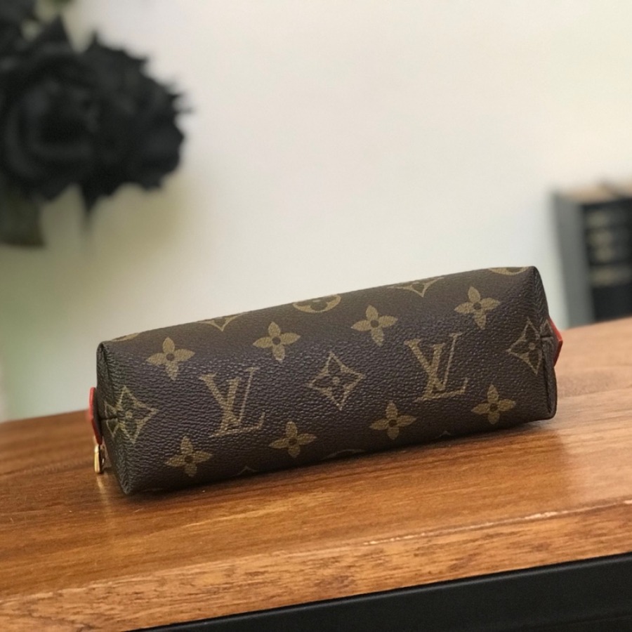 M47515,  COSMETIC POUCH, LOUIS VUITTON LV