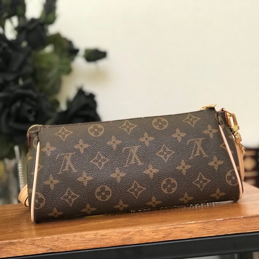 M95567, COSMETIC POUCH, LOUIS VUITTON LV