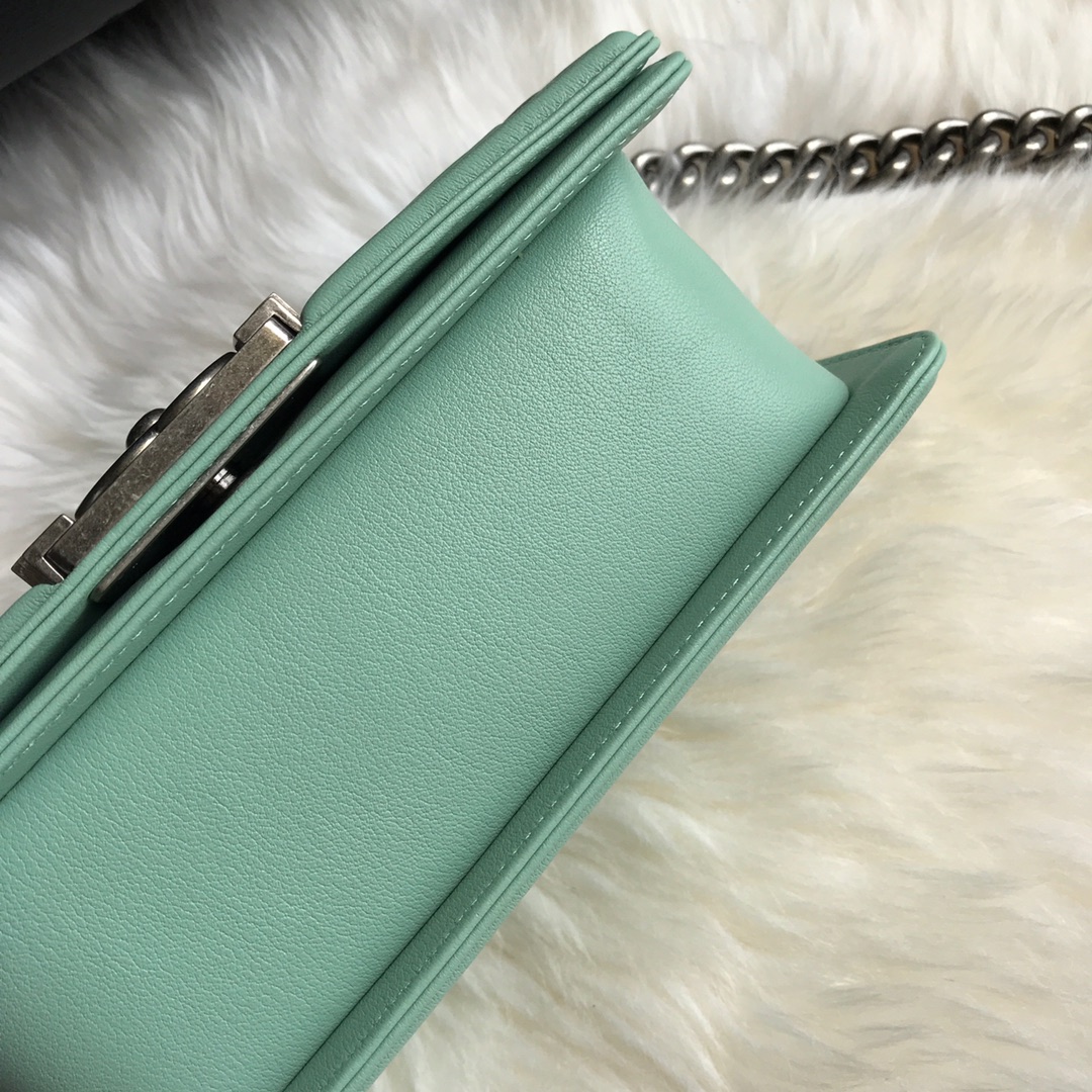 A67085, Small BOY CHANEL Handbag, Calfskin & Ruthenium-Finish Metal