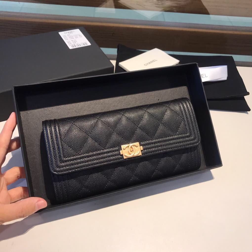 BOY CHANEL Flap Wallet, CAVIAR CALFSKIN