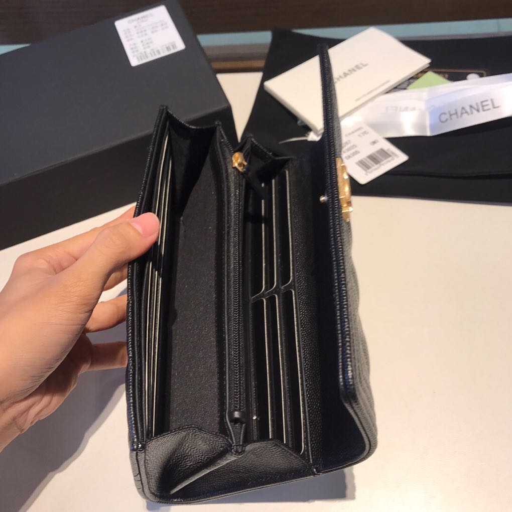 BOY CHANEL Flap Wallet, CAVIAR CALFSKIN