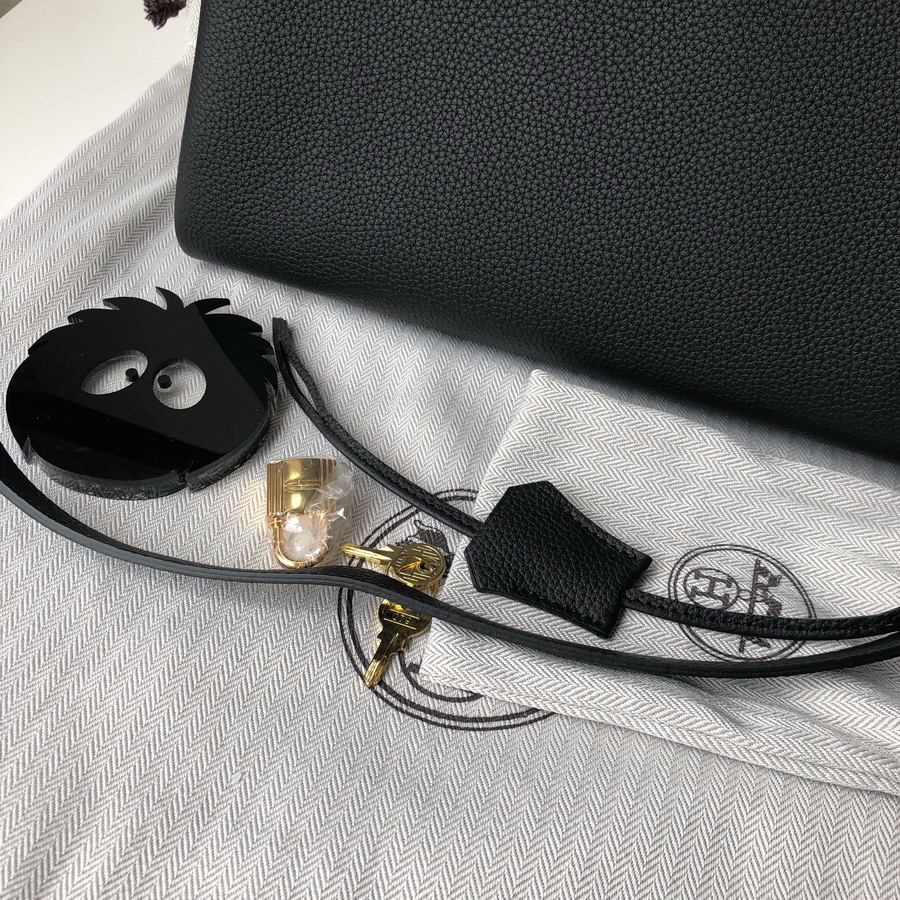 Hermès Kelly 28, Togo Leather, Shoulder bag