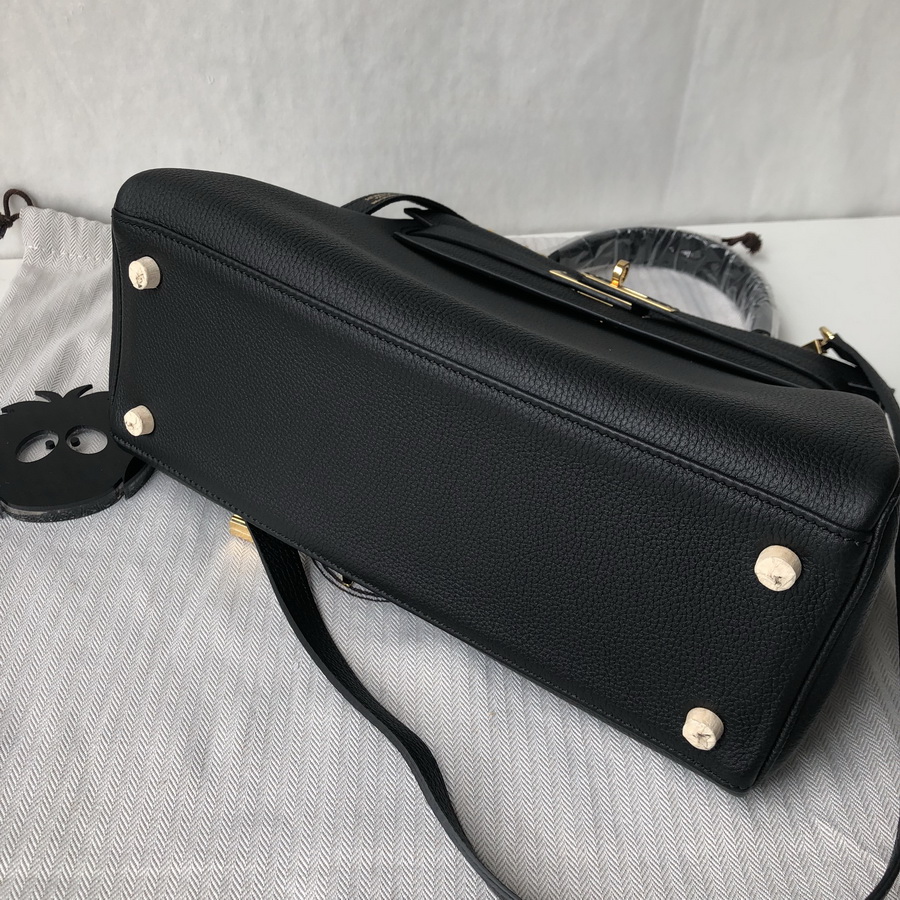 Hermès Kelly 28, Togo Leather, Shoulder bag